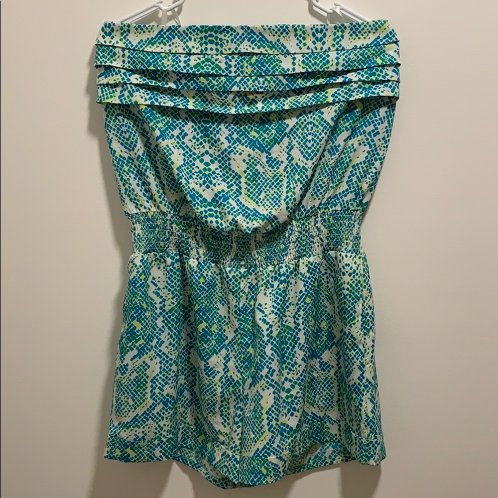 bebe- Vibrant Snake Print Romper💙💚💛